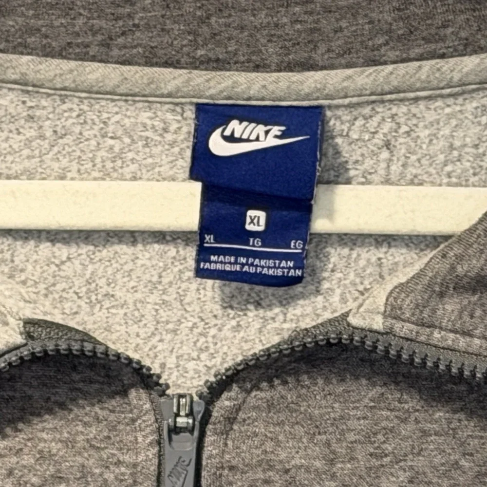 Nike Women's Gray Full-Zip Fleece Sweatshirt Jacket XL Used‎
